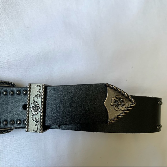 AE Belt - Picture 4 of 5